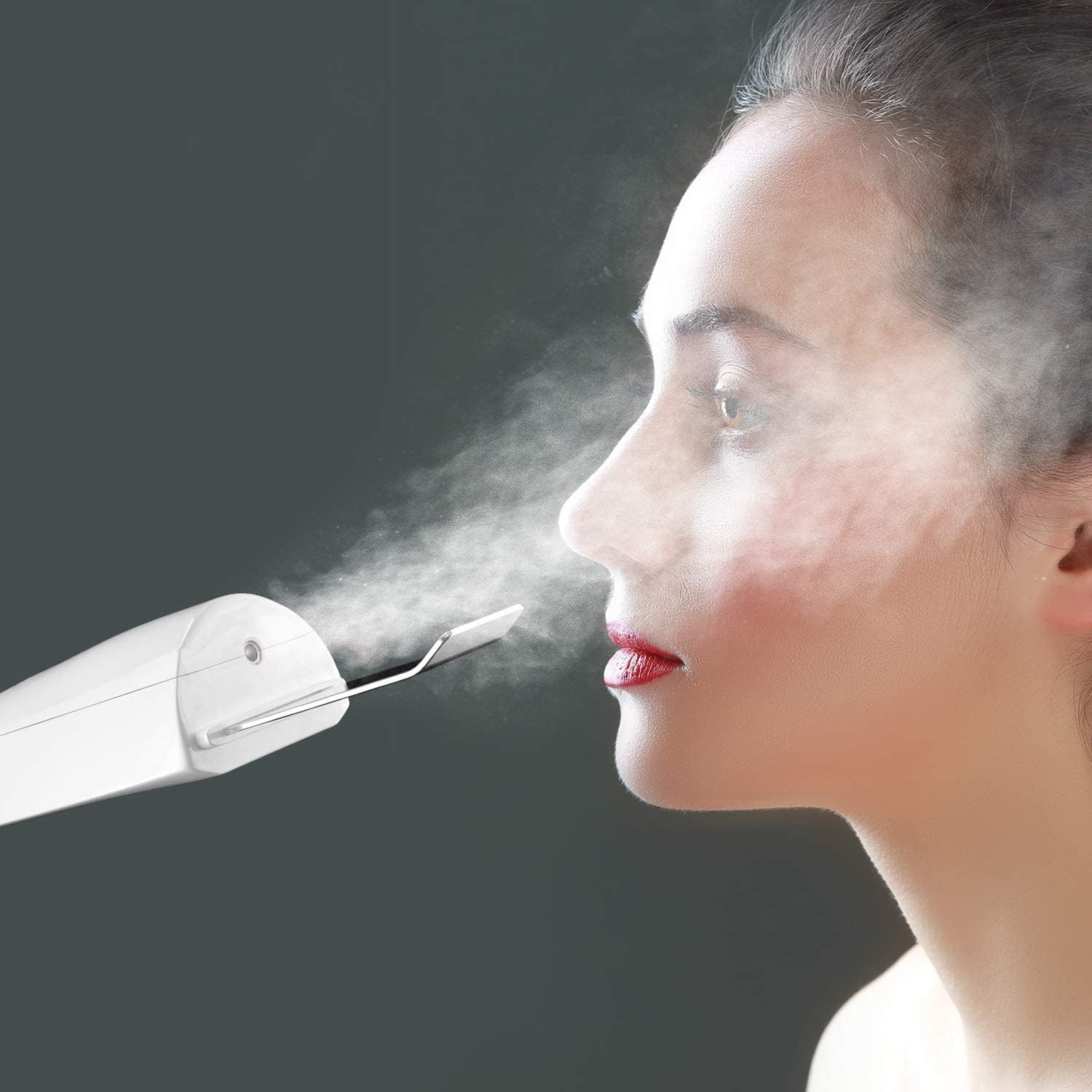 تنظيف البشرة